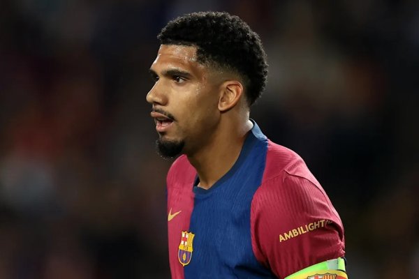 Barcelona sắp xếp hợp lý cho h