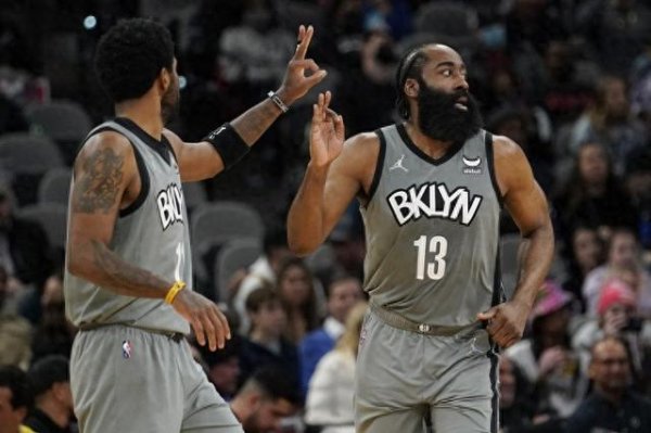 Irving: Harden rời đi chỉ để l